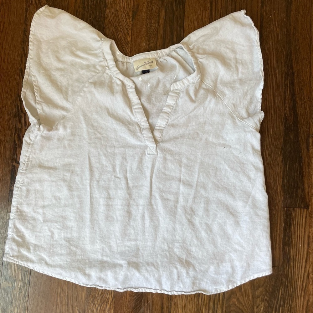 Universal thread top